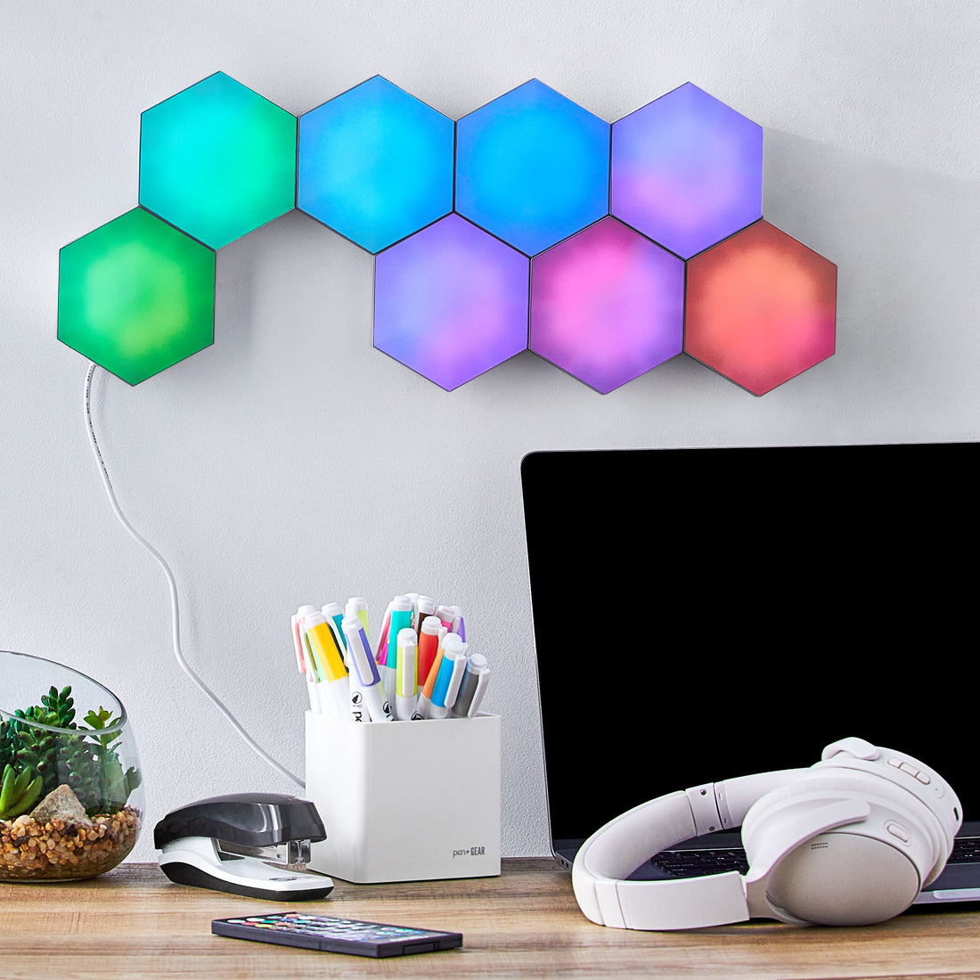 . 8-Pack RGBIC HEXAGON LIGHTS